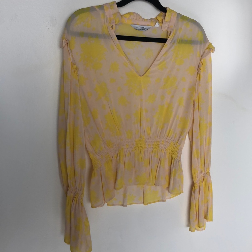 & other Stories Top